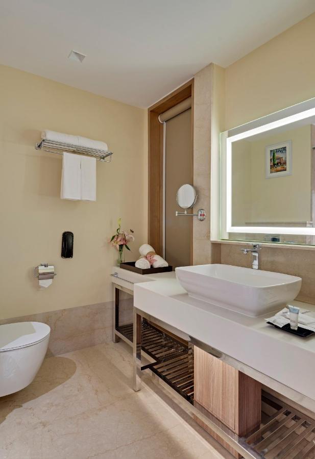 O By Tamara, Trivandrum Thiruvananthapuram Exterior foto Bathroom